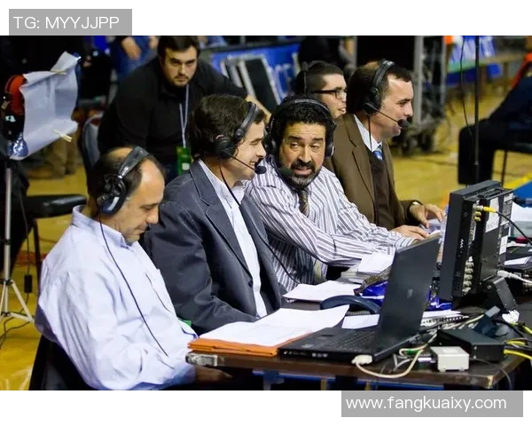 足球术语的英文翻译与应用解析助你轻松掌握足球语言技巧